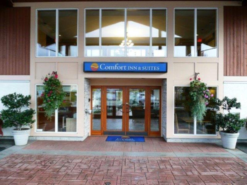 Econo Lodge Inn & Suites North Vancouver Exterior photo